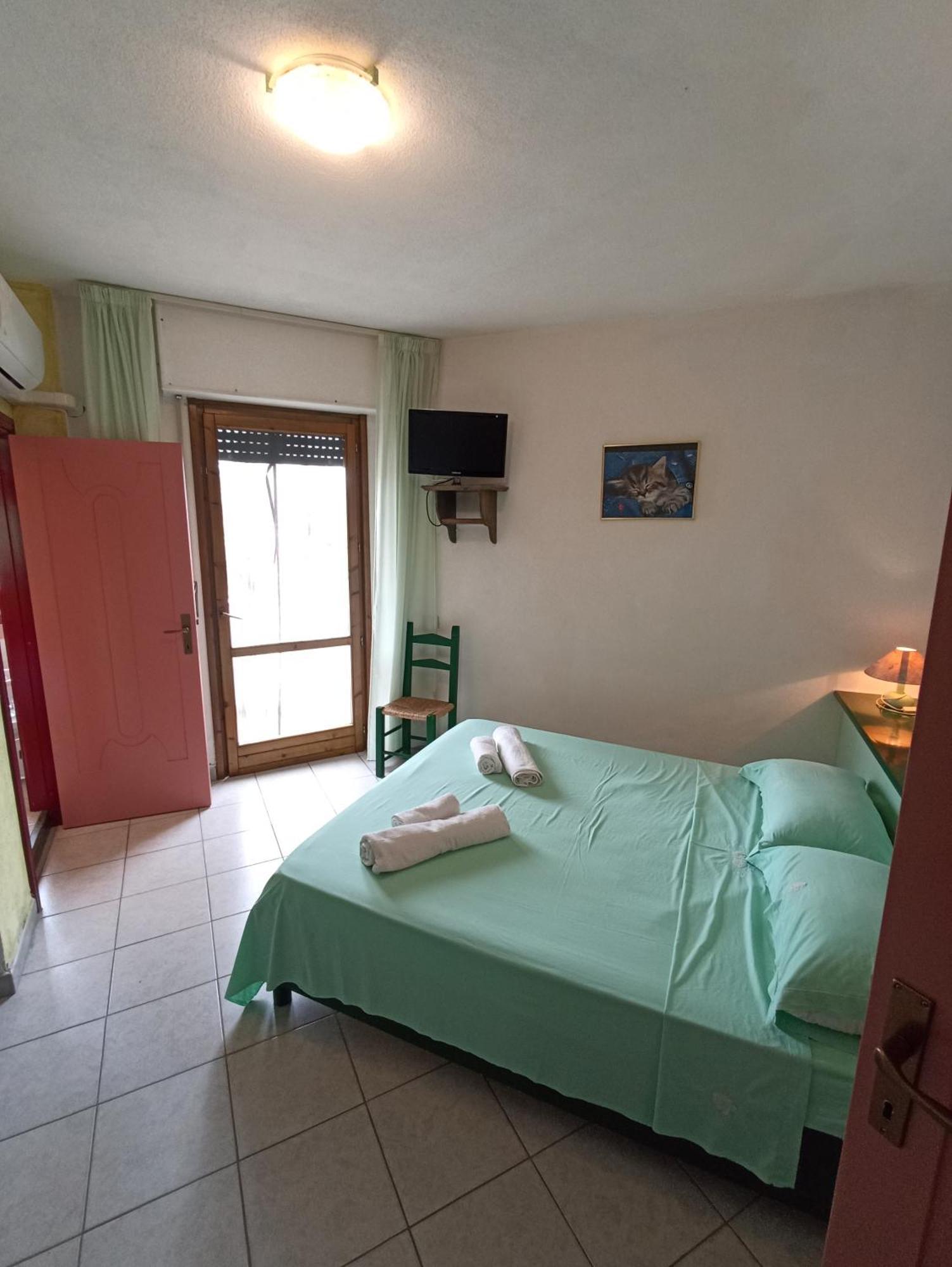 S'Ustiarvu- Nuova Gestione Hotel Cala Liberotto Exterior photo