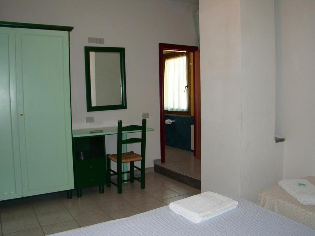 S'Ustiarvu- Nuova Gestione Hotel Cala Liberotto Exterior photo